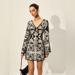 Commense Monochrome Floral Long Bell Sleeve Tunic Dress, Black & Tan, Sz S, NWT